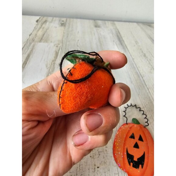 Jack-o-lantern pumpkin beaded ornament plush glitter set Halloween tree - Picture 5 of 7